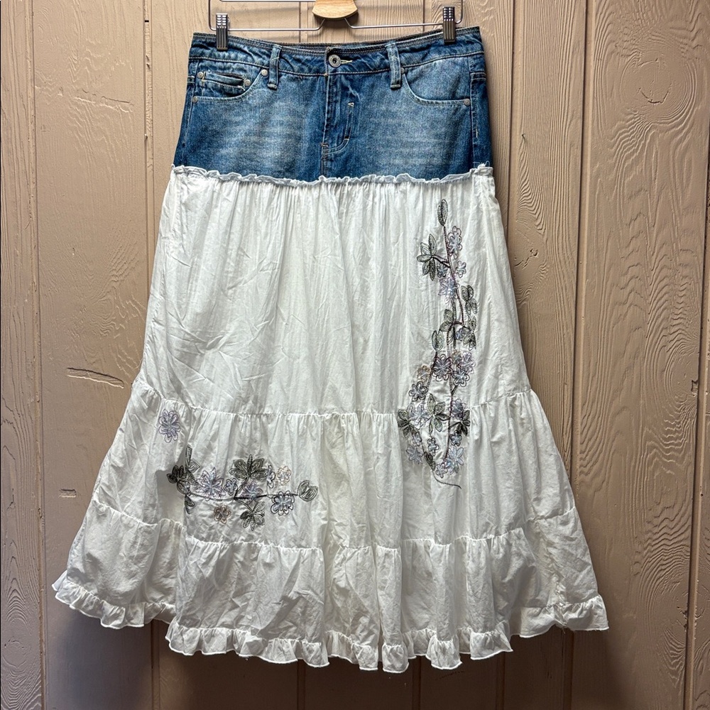 Ruff Hewn Skirt - Picture 2 of 11